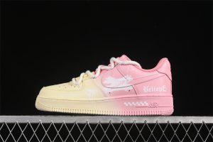 Air Force 1'07 Low Purple Butterfly Sneaker QR2032-520
