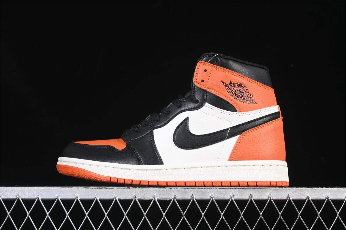 AJ1 Retro High OG Shattered Backboard DZ5485-008