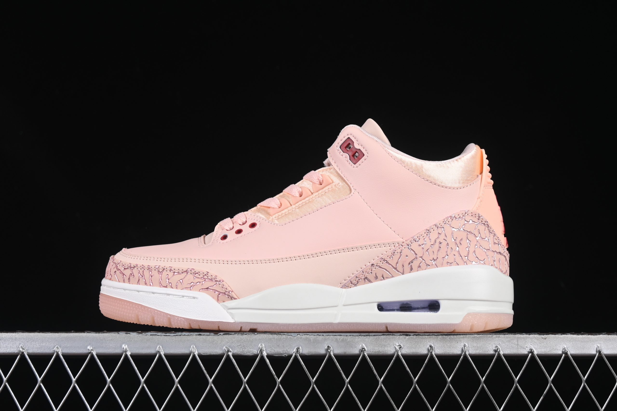 AJ3 Sneaker Retro Valentine's Day Treat Yourself HJ0178-600