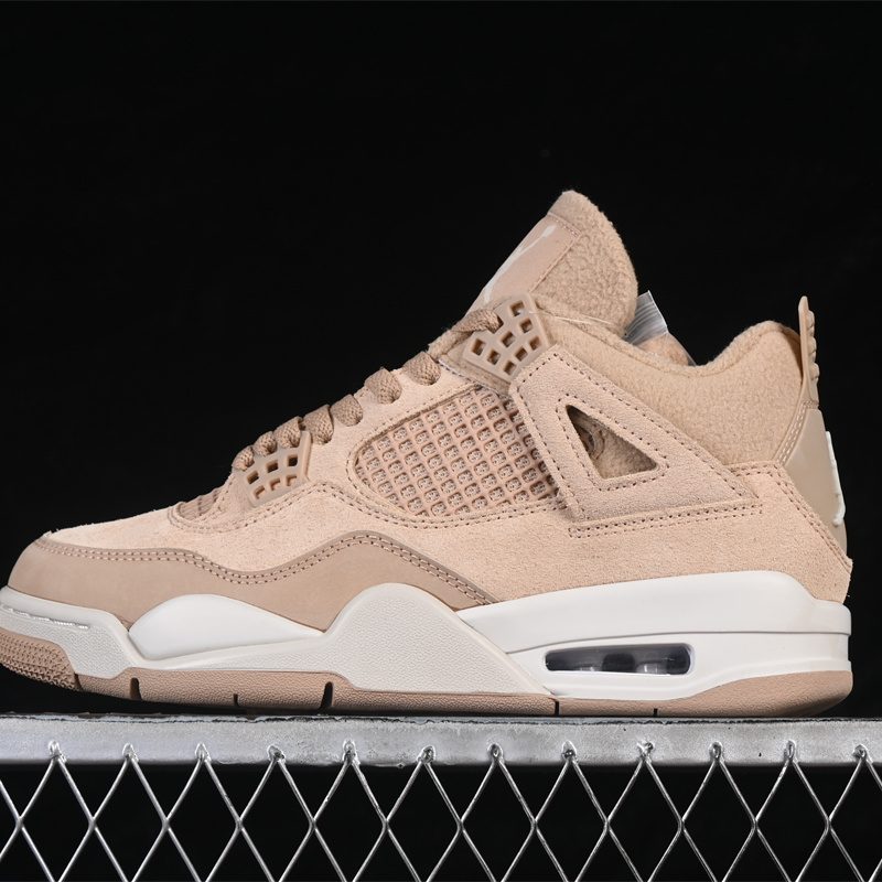 AJ4 Retro 'Cozy Girl' Sneaker HV0823-200