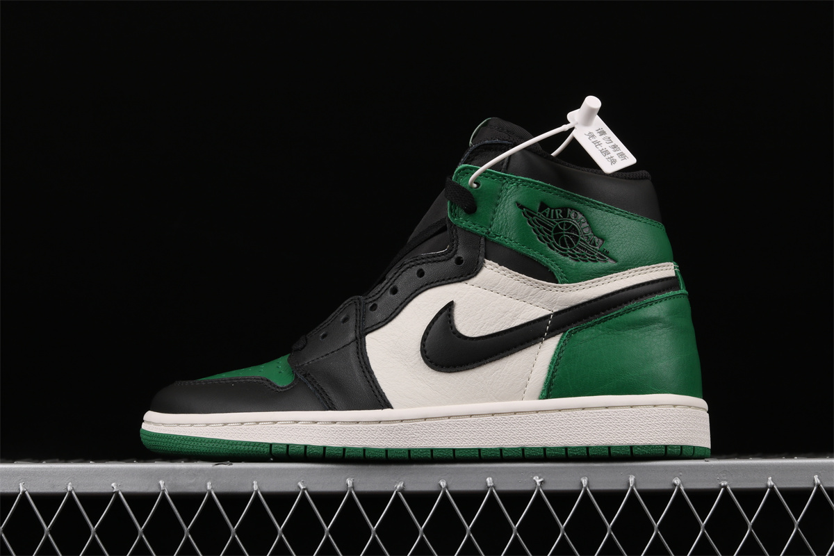 AJ1 Retro 1 High OG Pine Green Black Toe Sail White 555088-302