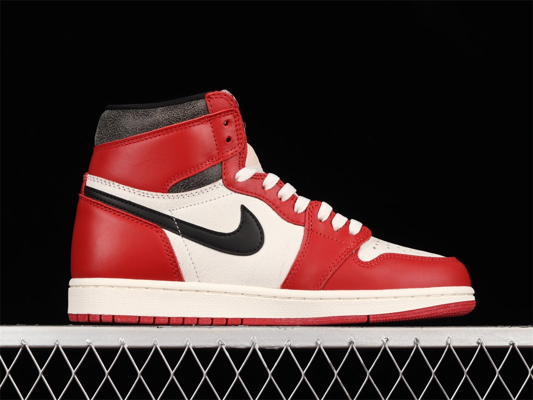AJ1 Retro High OG Chicago Lost and Found FD1437-612 - Image 6