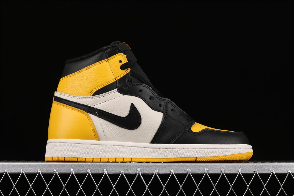 AJ1 Retro High OG Hi Res Yellow/Hi Res Yellow/Core Black AR1020-700 - Image 2