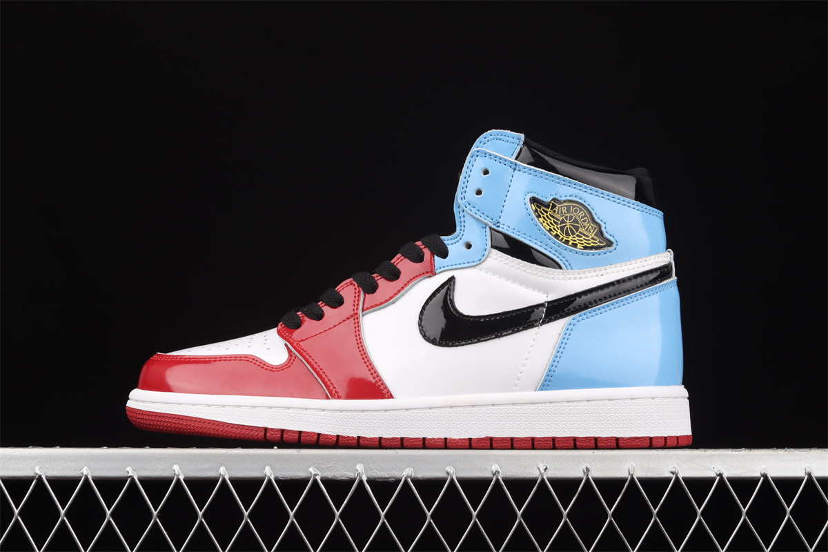 AJ1 Retro High Fearless UNC Chicago CK5666-100