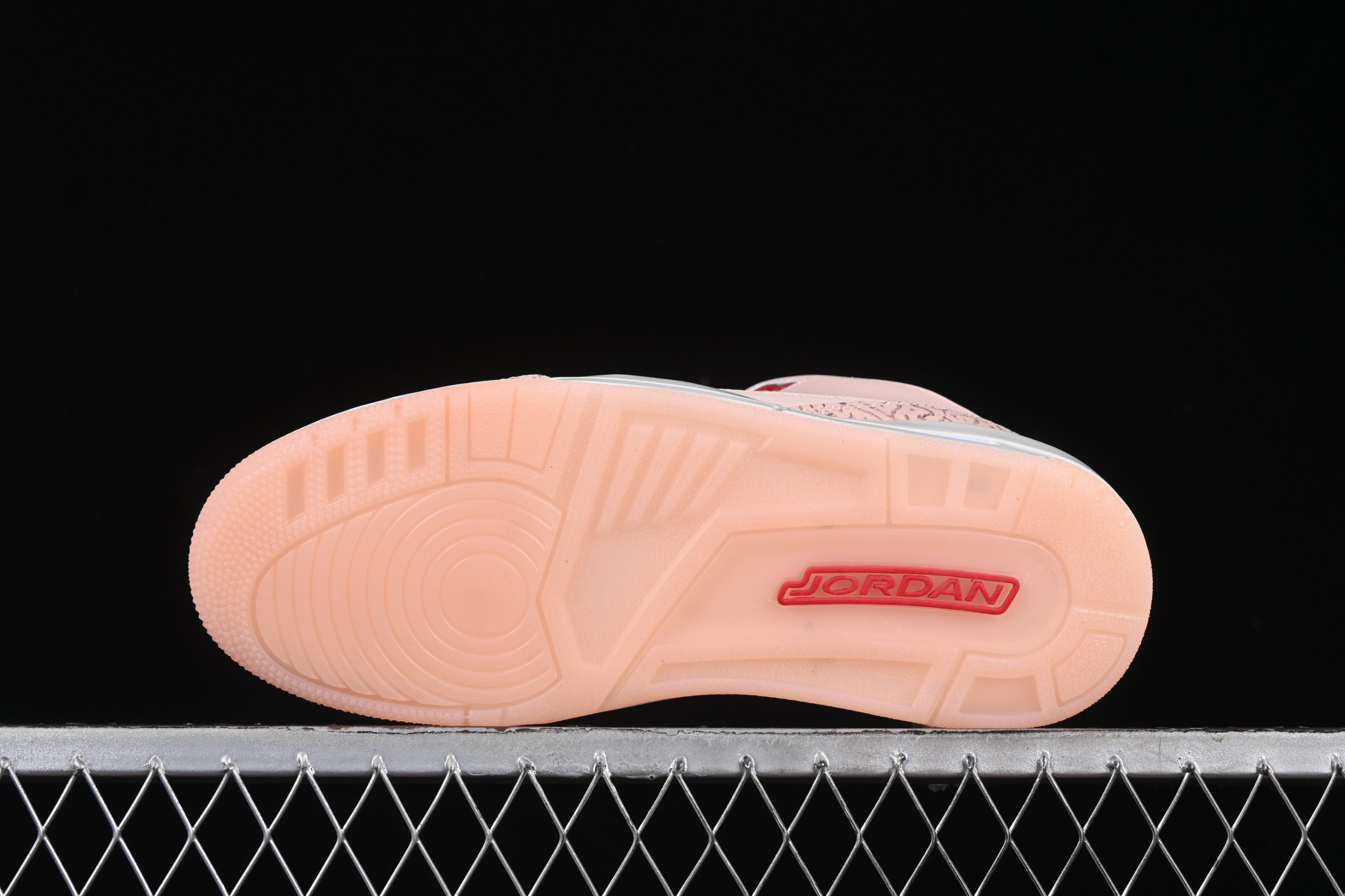 AJ3 Sneaker Retro Valentine's Day Treat Yourself HJ0178-600 - Image 6