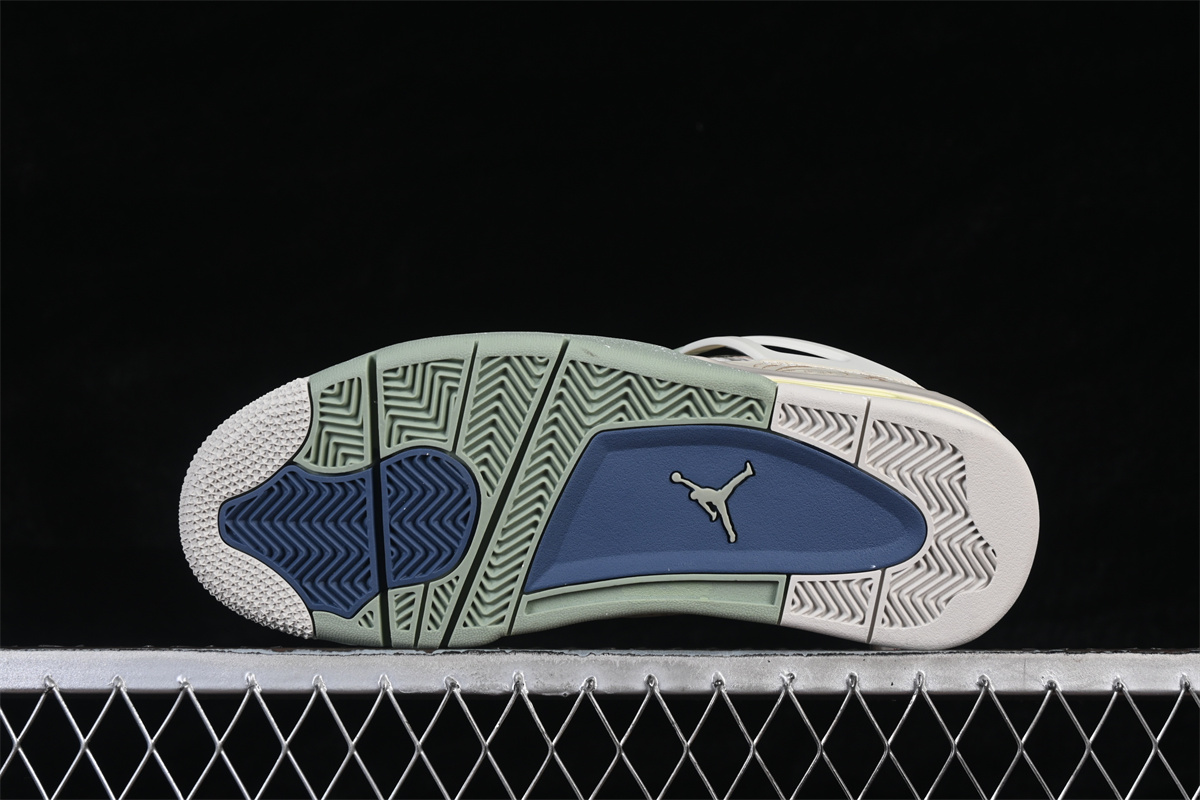 AJ4 Retro SE Somos Eternos IM8116-047 - Image 6