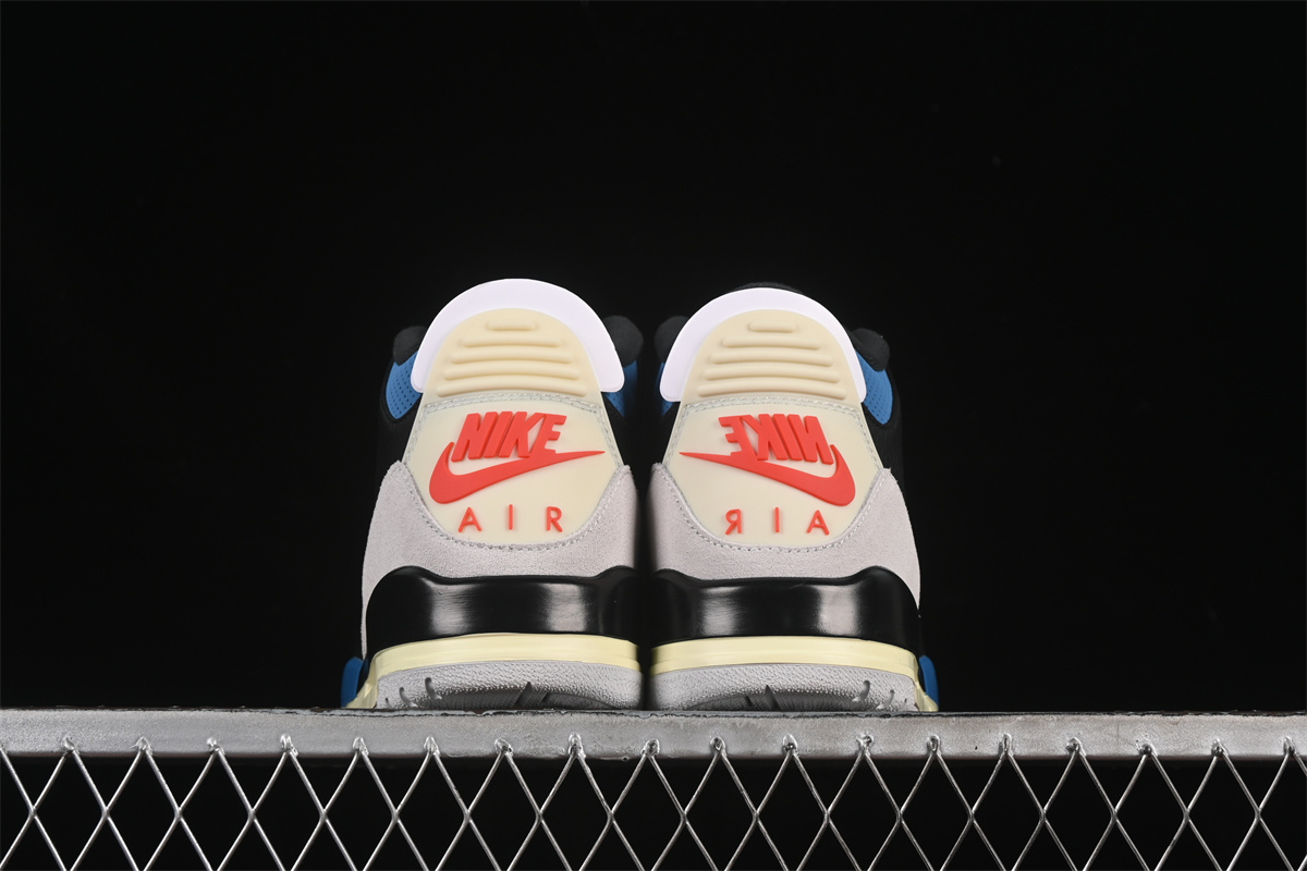 AJ3 Sneaker Retro OG Rare Air IB8967-004 - Image 3
