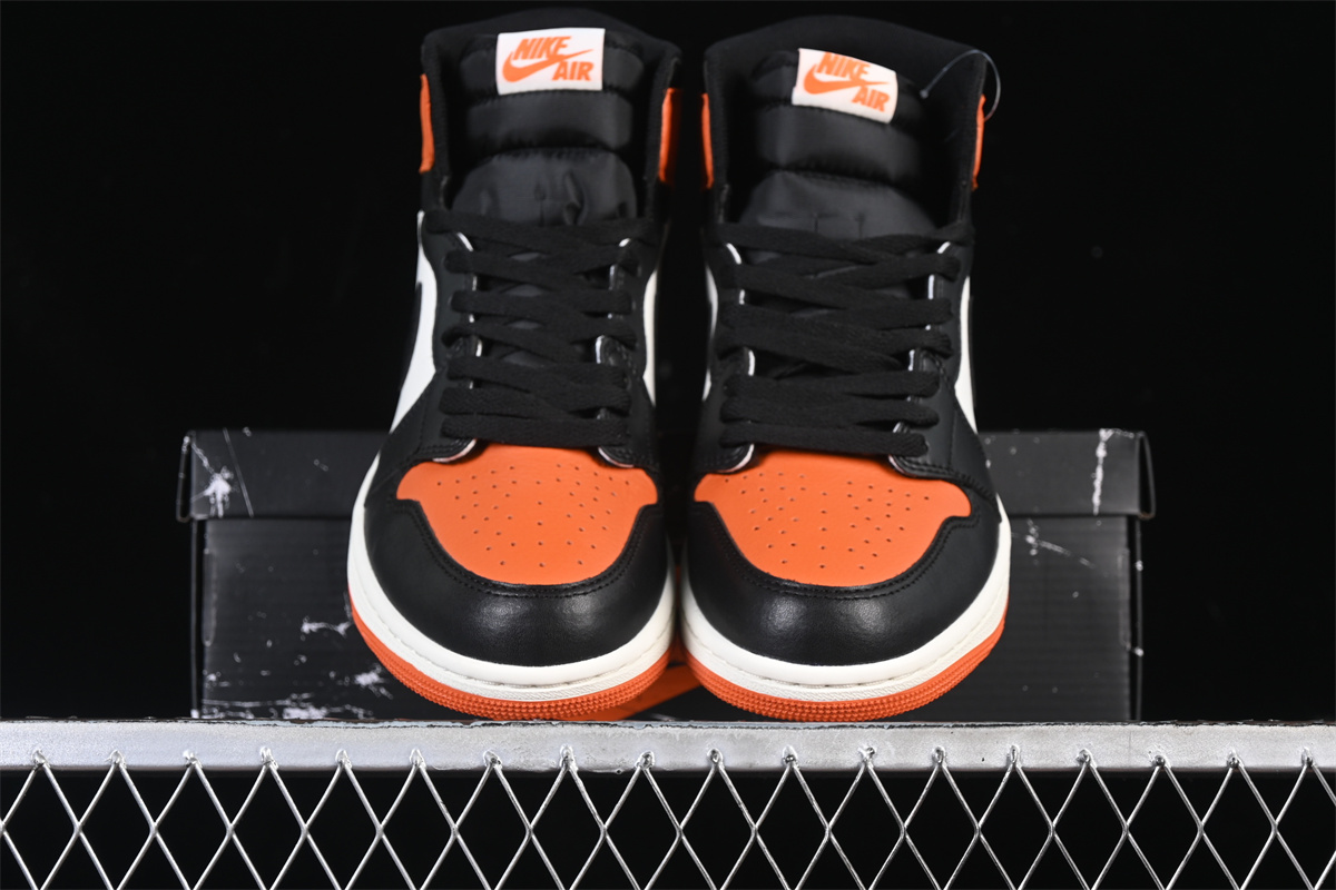 AJ1 Retro High OG Shattered Backboard DZ5485-008 - Image 4