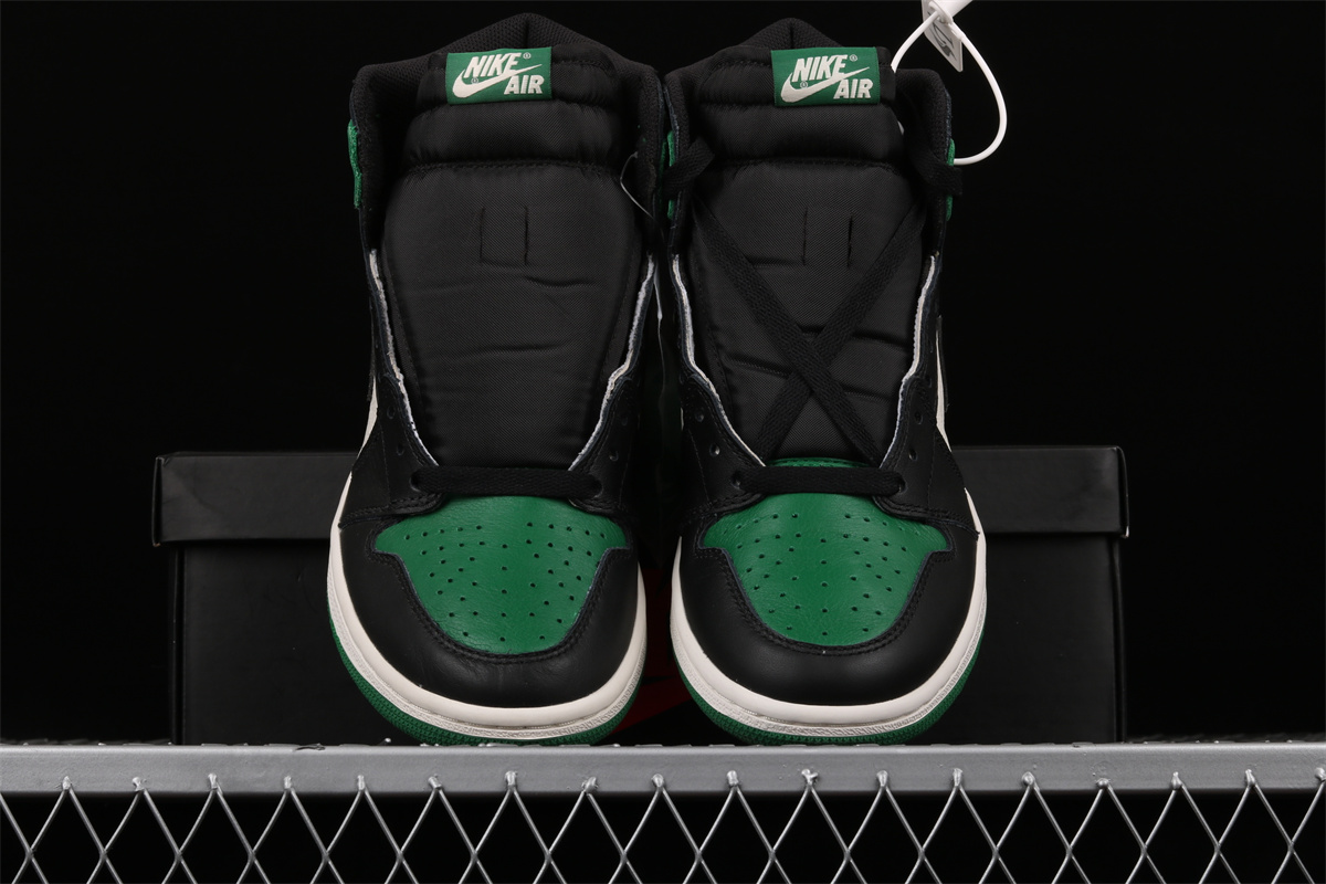 AJ1 Retro 1 High OG Pine Green Black Toe Sail White 555088-302 - Image 3