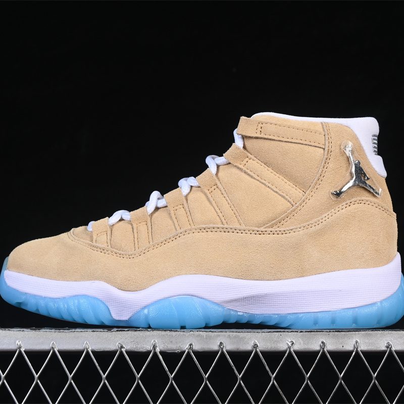 AJ11 Retro H-Town Sneaker- IO8960-707